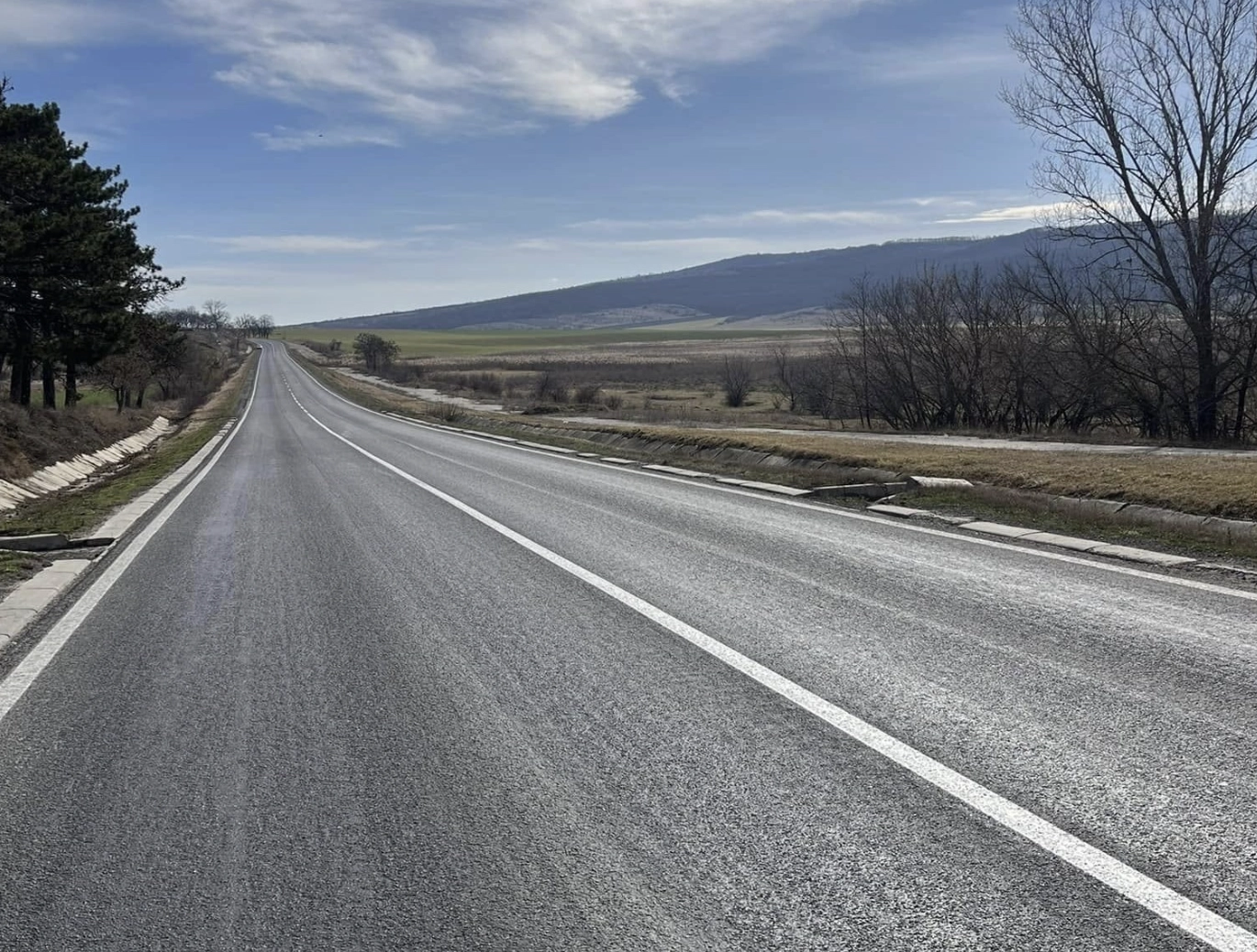 500 de milioane de lei pentru construcția drumurilor locale. Primarii, îndemnați să consulte locuitorii satelor pentru a decide în ce proiecte vor fi investiți banii